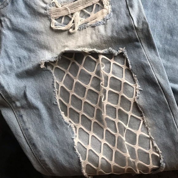 Fashionova Jeans with Fishnet patches - Picture 2 of 8